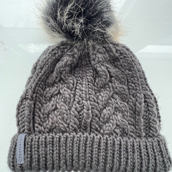 Turtle fur pom pom hat, charcoal gray, lined excellent condition - Picture 3 of 6
